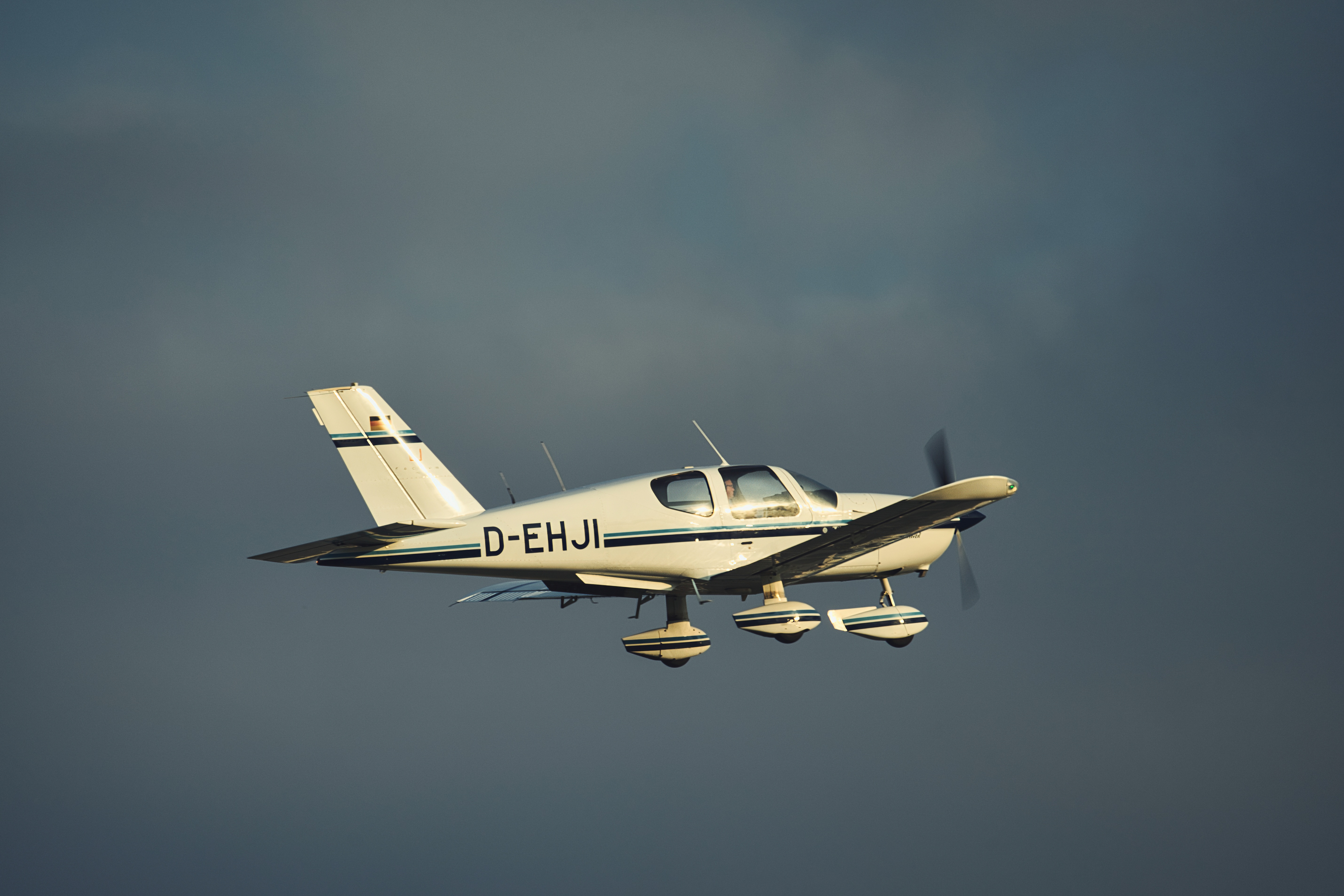 Teaser for Planespotting am Flughafen Dresden